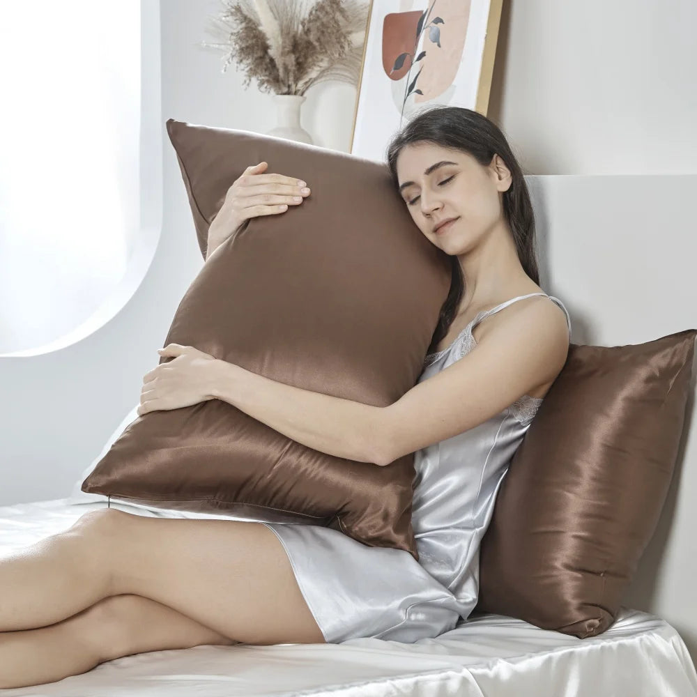 LunaLuxe Pillowcase – 100% Natural Mulberry Silk Luxury Cover