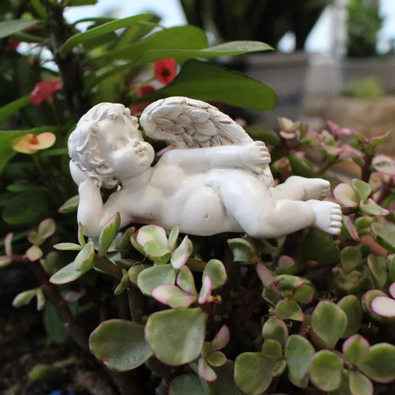 Miniature Angel Garden Set.